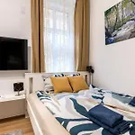 Kiraly Lejlighed Budapest